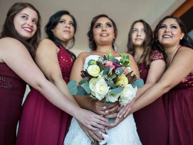 La boda de Javier y Victoria en Zapopan, Jalisco 4