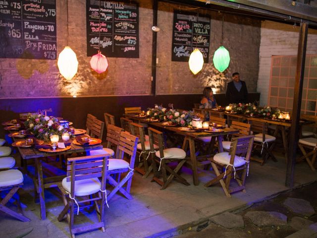 La boda de Javier y Victoria en Zapopan, Jalisco 13