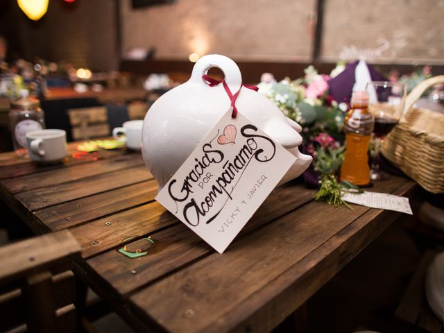 La boda de Javier y Victoria en Zapopan, Jalisco 17