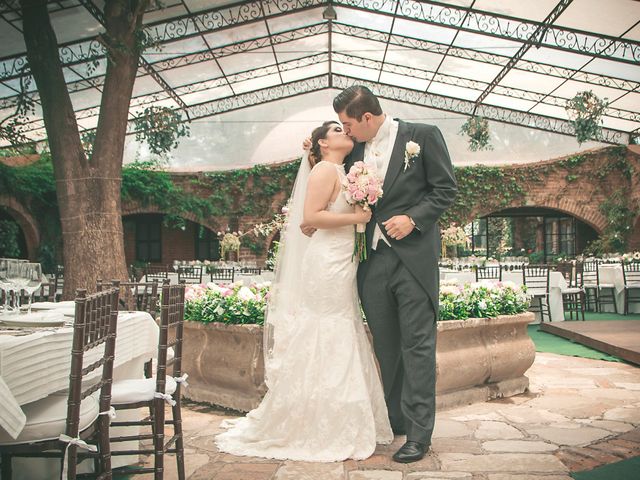 La boda de Juan Manuel y Lorena en Álvaro Obregón, Ciudad de México 42