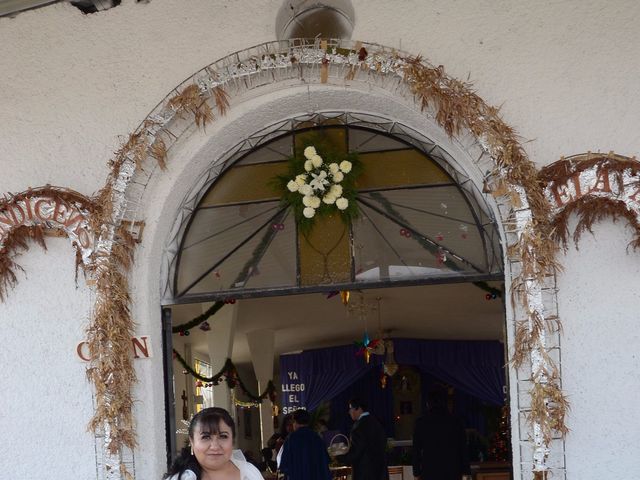 La boda de Octavio y Rosy en Ecatepec, Estado México 13