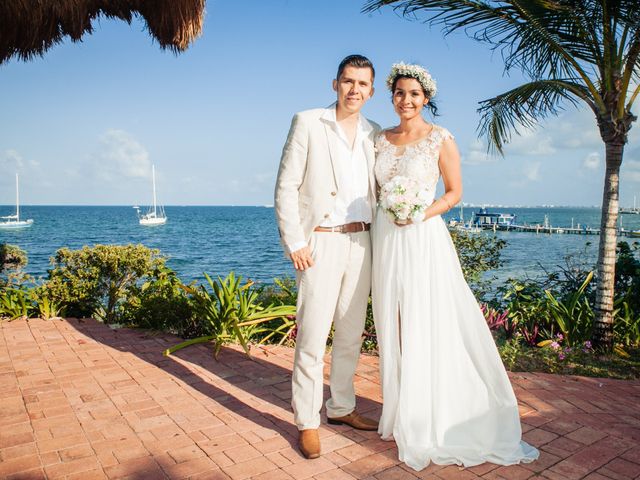 La boda de Francisco  y Cecilia  en Cancún, Quintana Roo 9