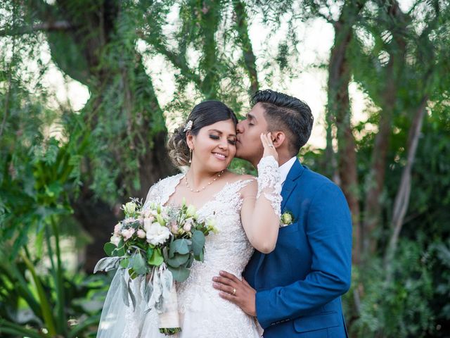 La boda de Omar y Andrea en León, Guanajuato 13