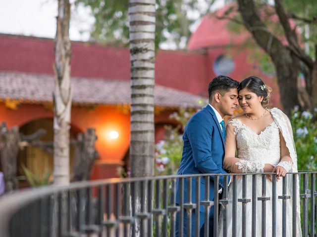 La boda de Omar y Andrea en León, Guanajuato 21