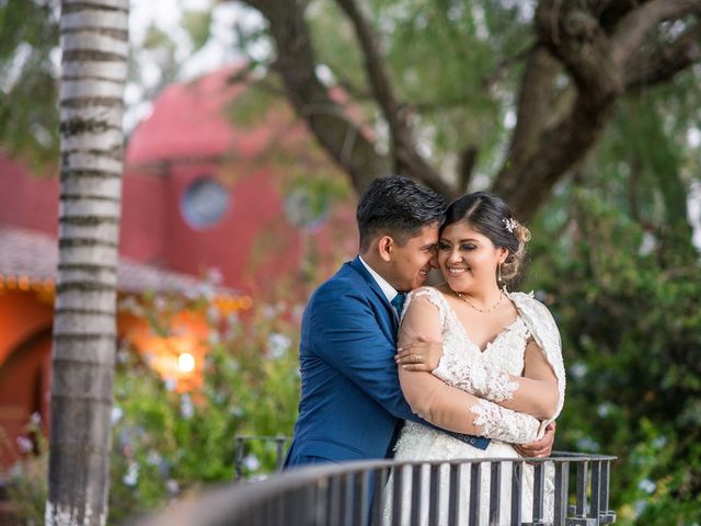 La boda de Omar y Andrea en León, Guanajuato 23