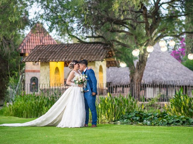 La boda de Omar y Andrea en León, Guanajuato 24