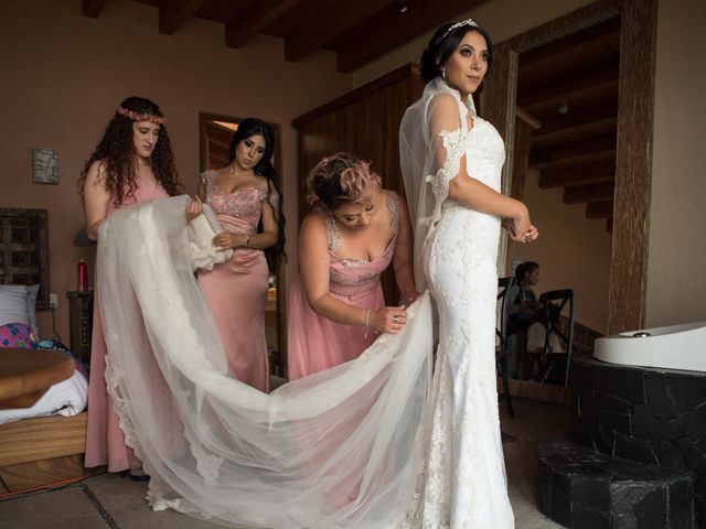 La boda de Rodrigo y Karyme en Valle de Bravo, Estado México 15