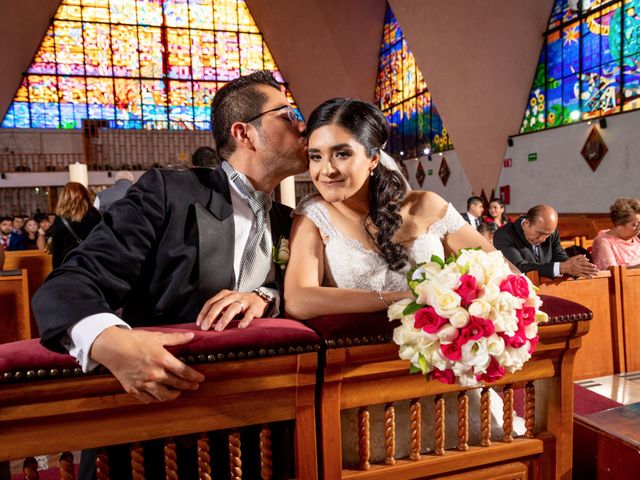 La boda de Fernando y Claudia en Venustiano Carranza, Ciudad de México 24