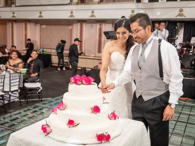 La boda de Fernando y Claudia en Venustiano Carranza, Ciudad de México 52