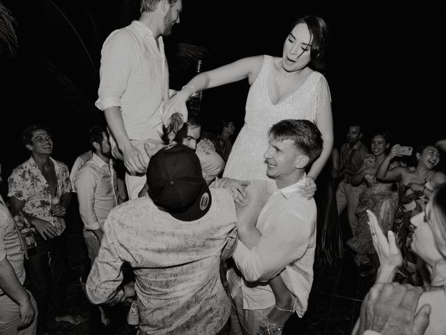 La boda de Tyler y Steph en Ixtapa Zihuatanejo, Guerrero 77