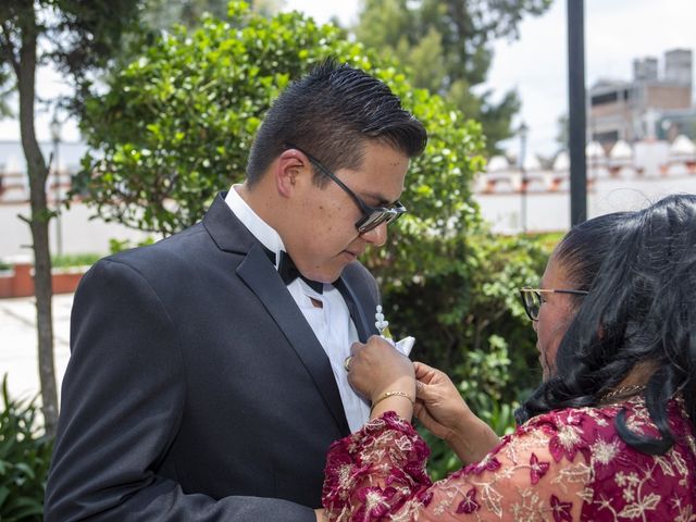 La boda de Toño y Chanty en Toluca, Estado México 15