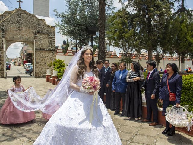 La boda de Toño y Chanty en Toluca, Estado México 19