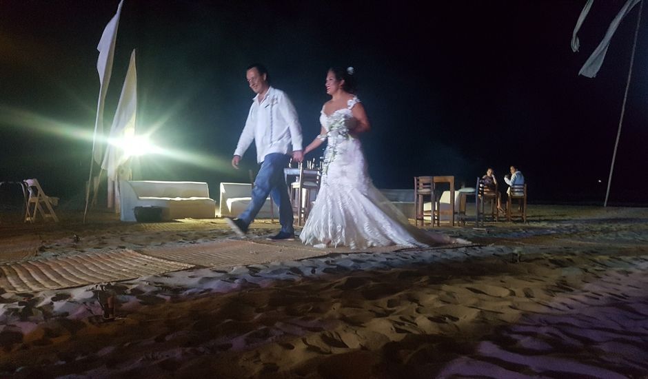 La boda de Ernesto y Soraya en Acapulco, Guerrero