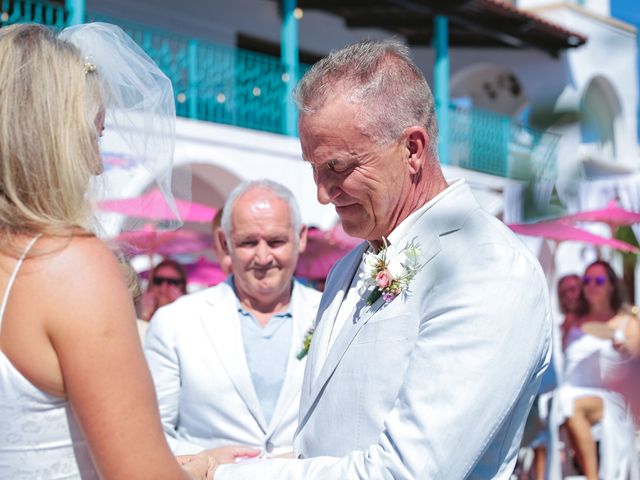 La boda de Robert y Moria en Guaymas-San Carlos, Sonora 31