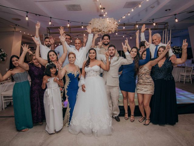 La boda de Favio y Janeth en Acapulco, Guerrero 33