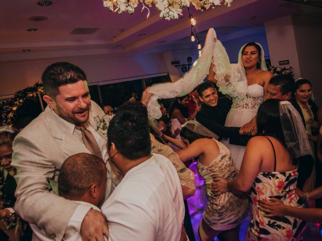 La boda de Favio y Janeth en Acapulco, Guerrero 60