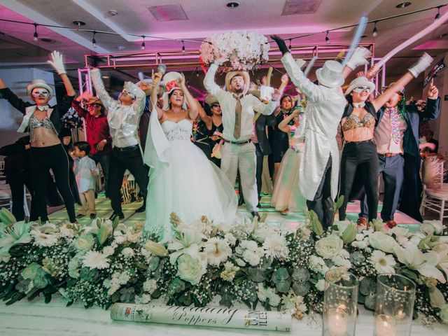 La boda de Favio y Janeth en Acapulco, Guerrero 73