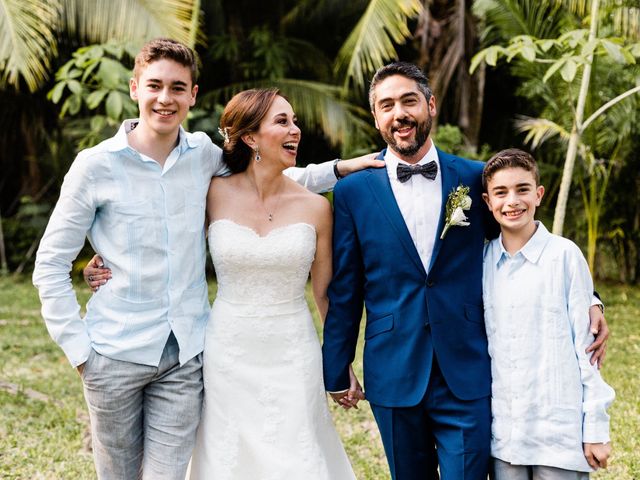 La boda de Jorge y Male en Cancún, Quintana Roo 18