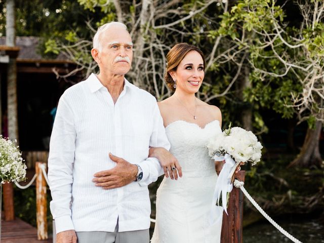 La boda de Jorge y Male en Cancún, Quintana Roo 20