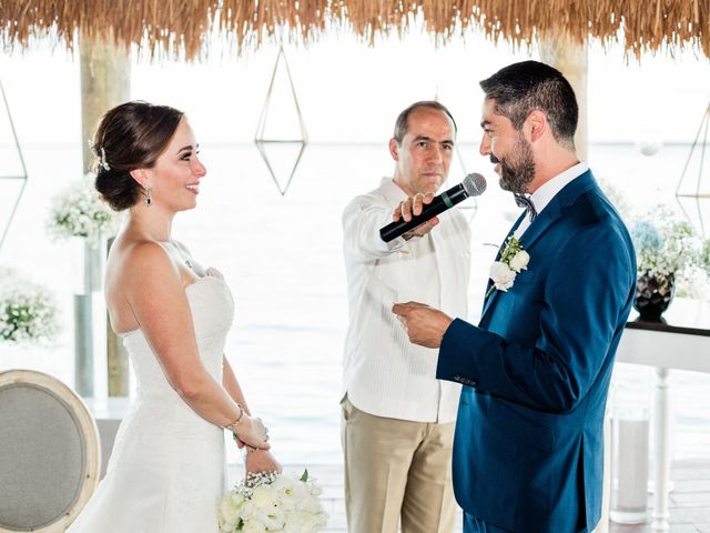 La boda de Jorge y Male en Cancún, Quintana Roo 25