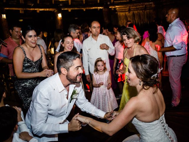 La boda de Jorge y Male en Cancún, Quintana Roo 39