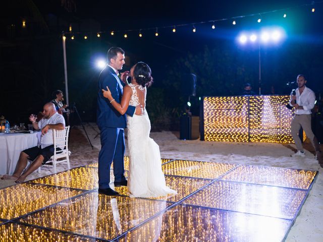 La boda de Andrew y Lisa en Cancún, Quintana Roo 110