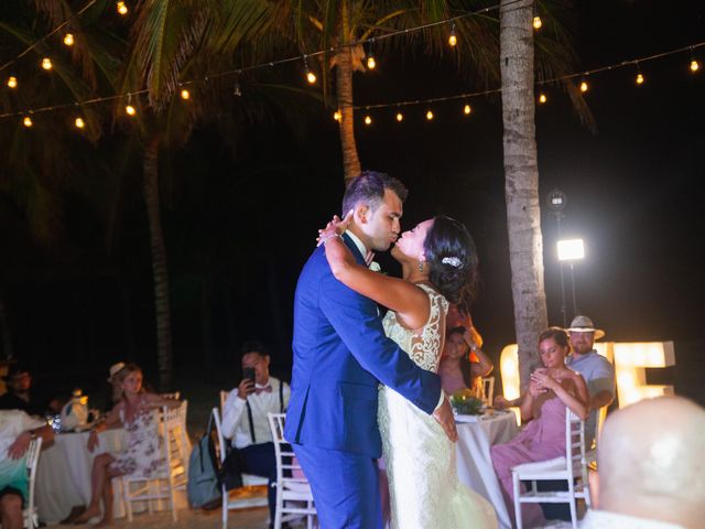La boda de Andrew y Lisa en Cancún, Quintana Roo 111