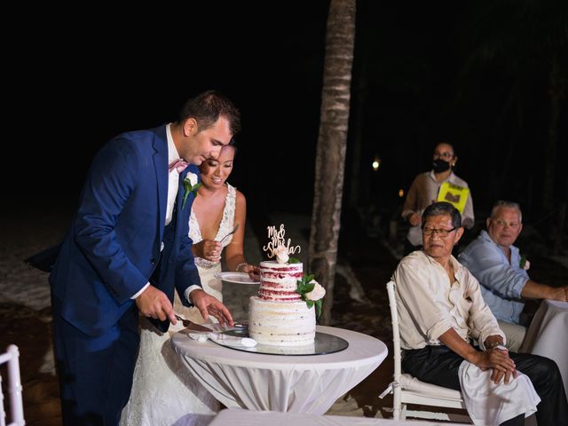 La boda de Andrew y Lisa en Cancún, Quintana Roo 116