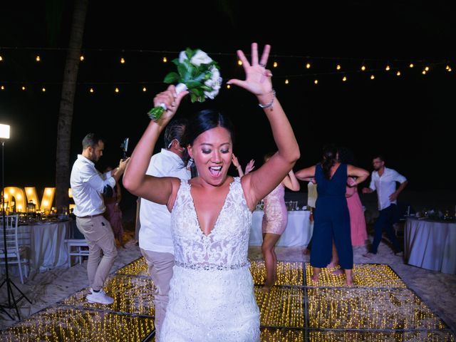La boda de Andrew y Lisa en Cancún, Quintana Roo 126