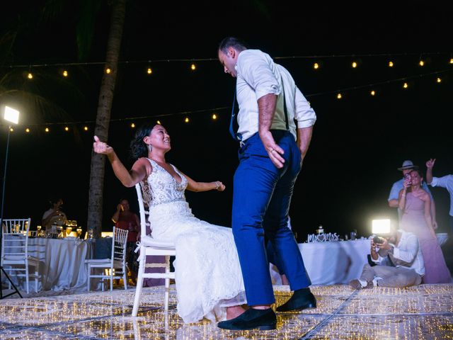 La boda de Andrew y Lisa en Cancún, Quintana Roo 128