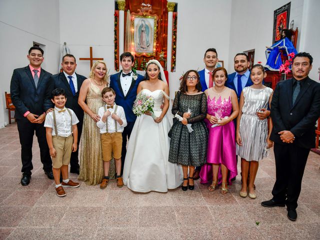 La boda de Domokos y Lilia en Tuxtla Chico, Chiapas 38