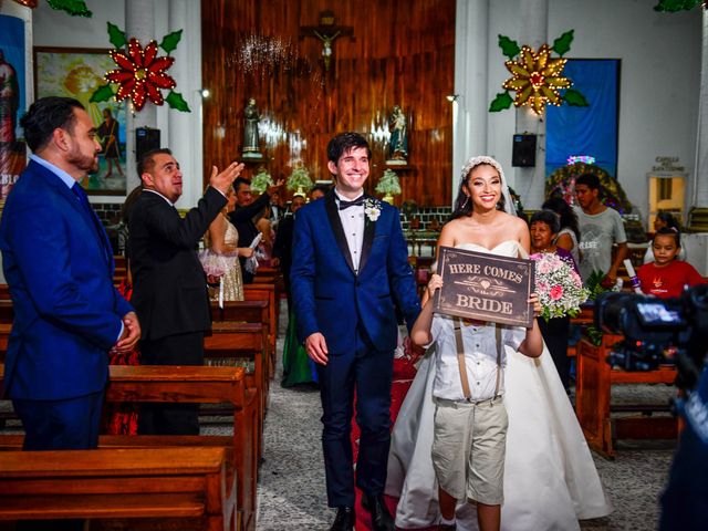 La boda de Domokos y Lilia en Tuxtla Chico, Chiapas 39