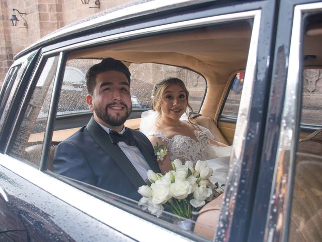 La boda de Victor y Evelyn en Morelia, Michoacán 12