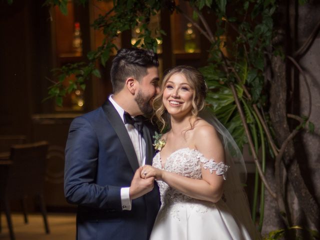 La boda de Victor y Evelyn en Morelia, Michoacán 21