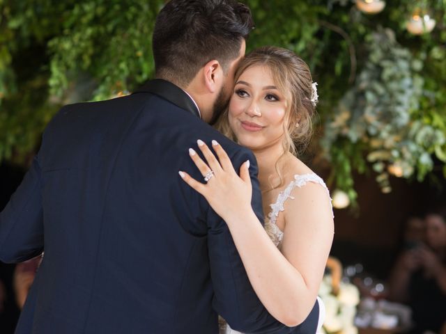La boda de Victor y Evelyn en Morelia, Michoacán 30