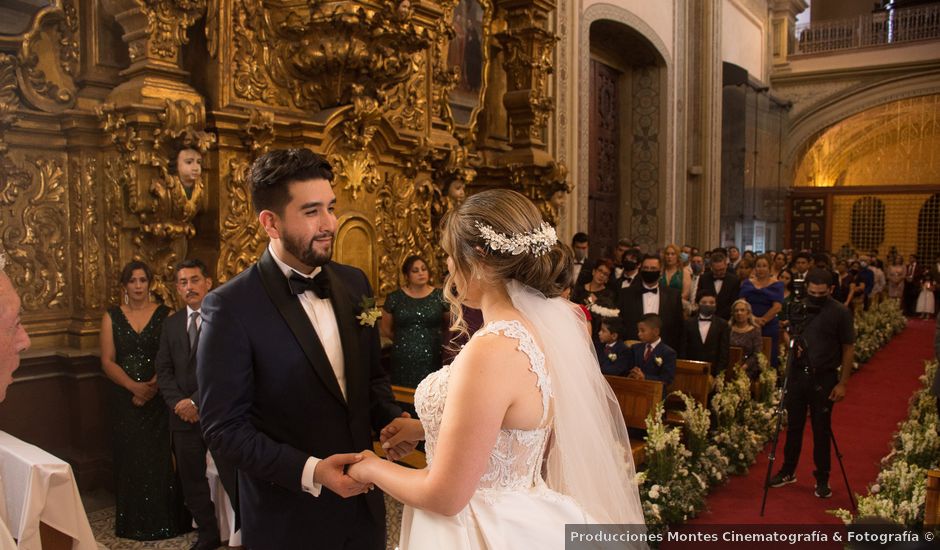La boda de Victor y Evelyn en Morelia, Michoacán