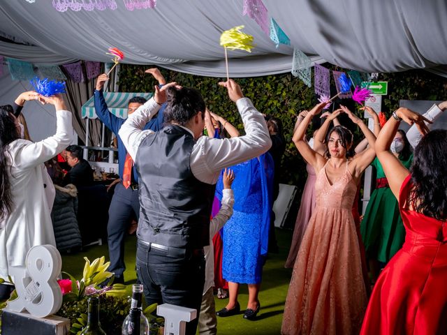 La boda de Joel y Dulce en Iztacalco, Ciudad de México 17