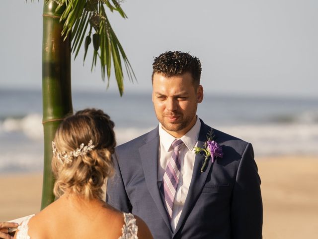 La boda de Scott y Laura en Bahía de Banderas, Nayarit 37