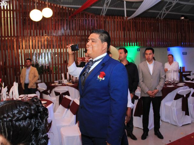 La boda de Gabriel y Alejandra  en Villaflores, Chiapas 16
