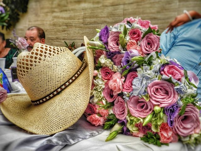 La boda de Carlos y Paola en Gustavo A. Madero, Ciudad de México 3