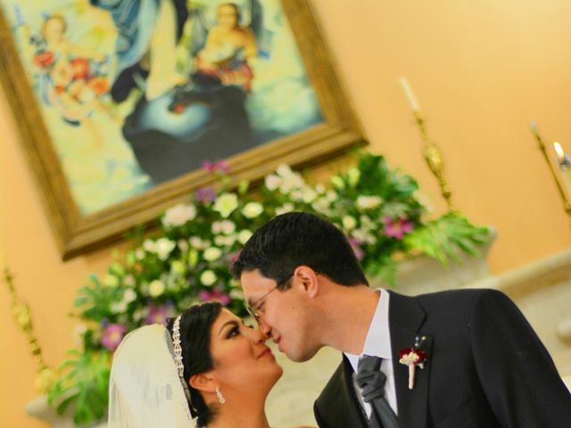 La boda de Marco Antonio y Ana Cecilia en Tlajomulco de Zúñiga, Jalisco 13