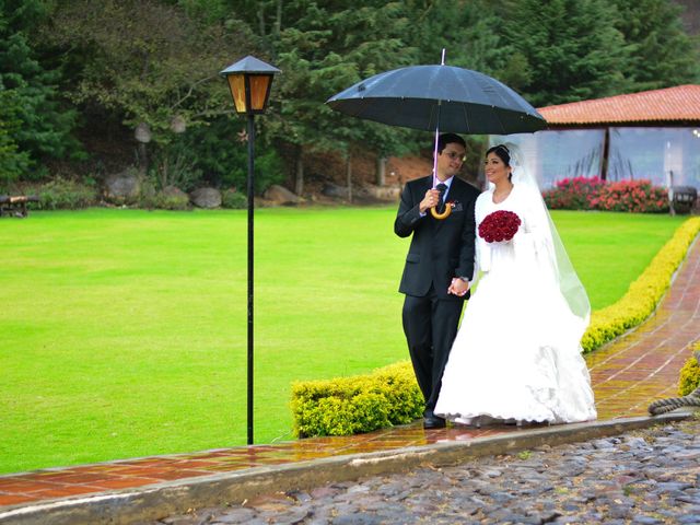 La boda de Marco Antonio y Ana Cecilia en Tlajomulco de Zúñiga, Jalisco 16