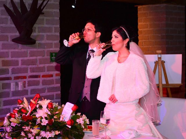 La boda de Marco Antonio y Ana Cecilia en Tlajomulco de Zúñiga, Jalisco 23