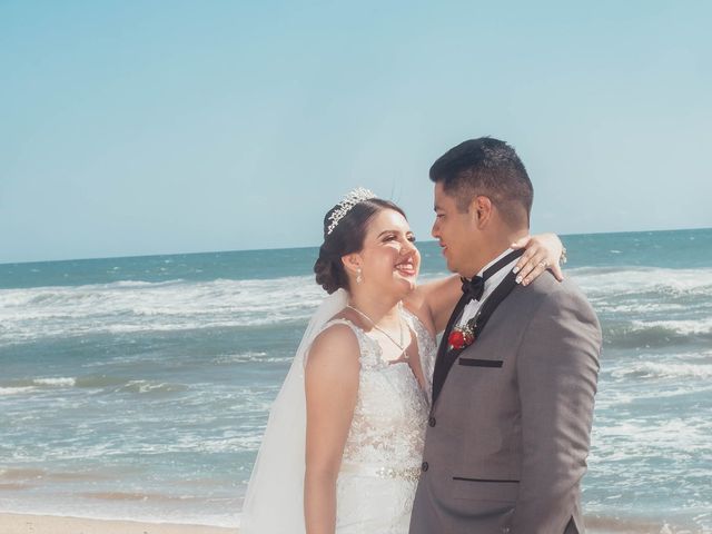 La boda de Julián y Flor en Mazatlán, Sinaloa 11