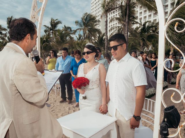 La boda de Julián y Flor en Mazatlán, Sinaloa 15