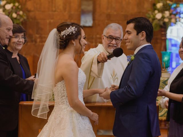 La boda de Carlos y Cintly en Xalapa, Veracruz 40