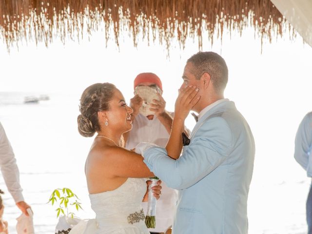 La boda de Alonso  y Marisol  en Cozumel, Quintana Roo 4