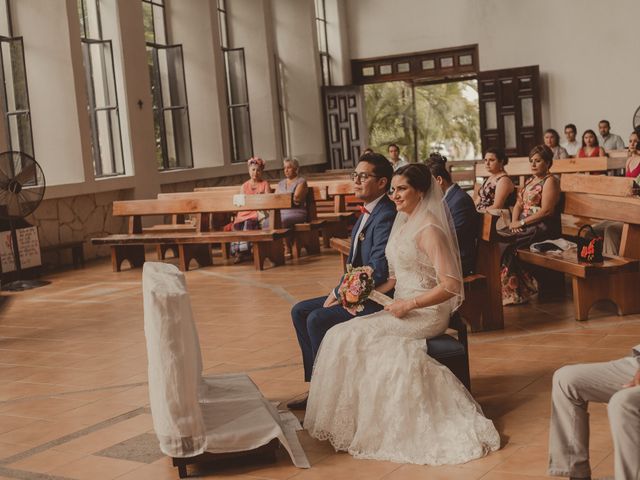 La boda de Carlos y Fer en Tuxpan, Veracruz 61