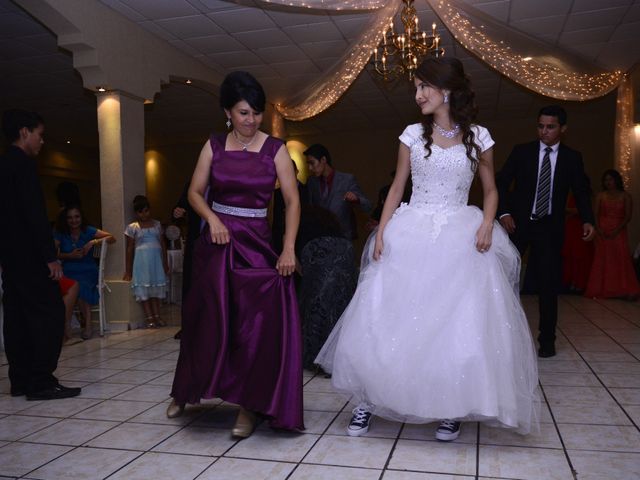 La boda de Héctor y Rut  en Los Mochis, Sinaloa 14