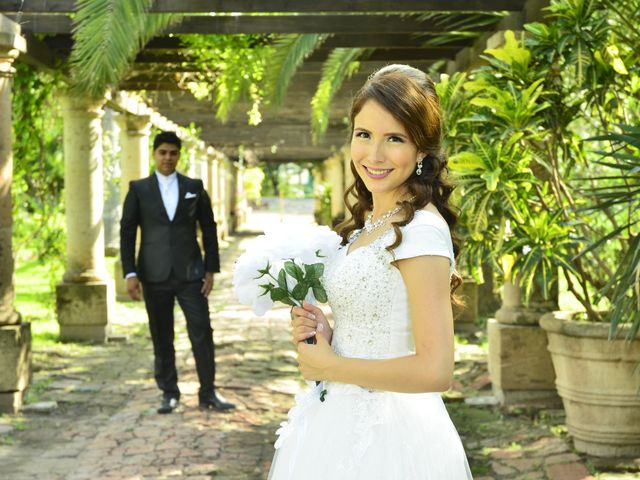 La boda de Héctor y Rut  en Los Mochis, Sinaloa 25